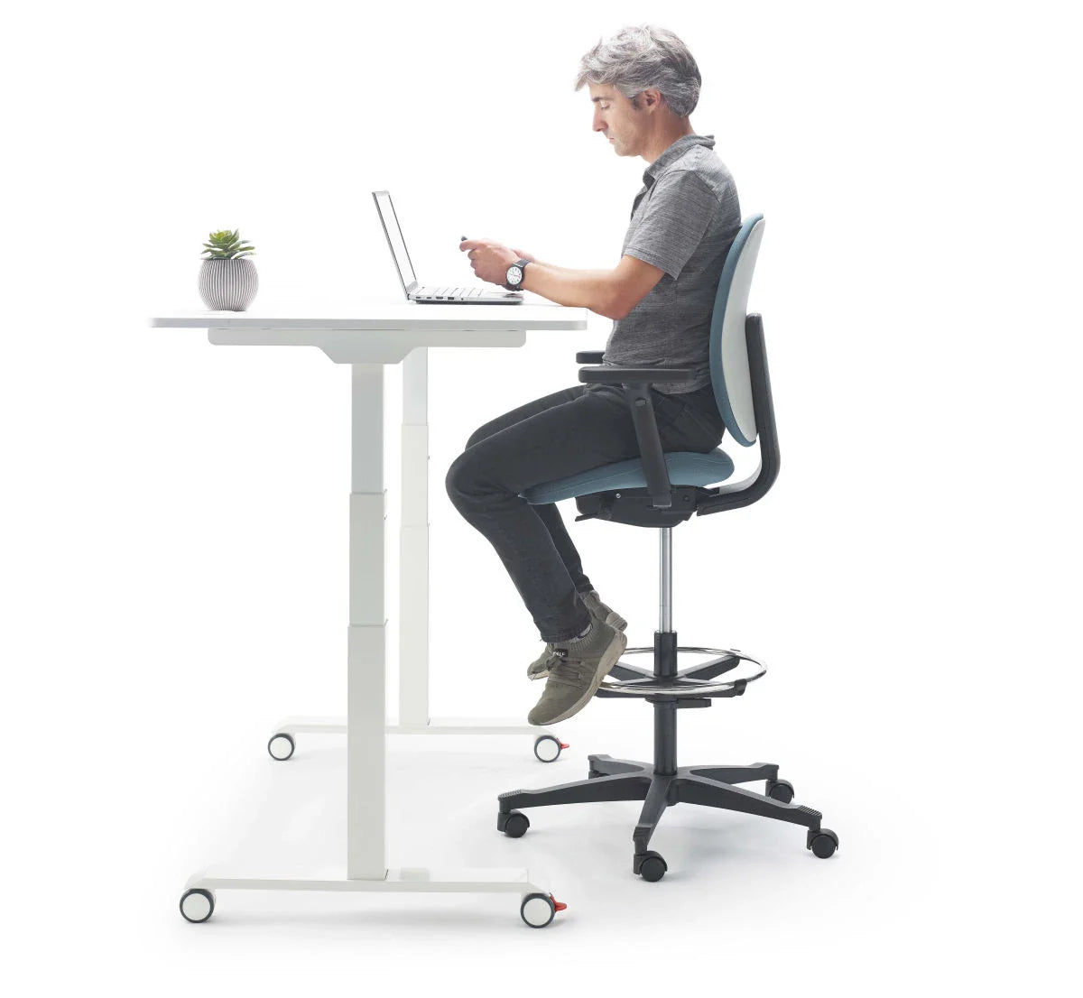 Sièges Giratoires | Mobilité à 360° et Ergonomie Pro